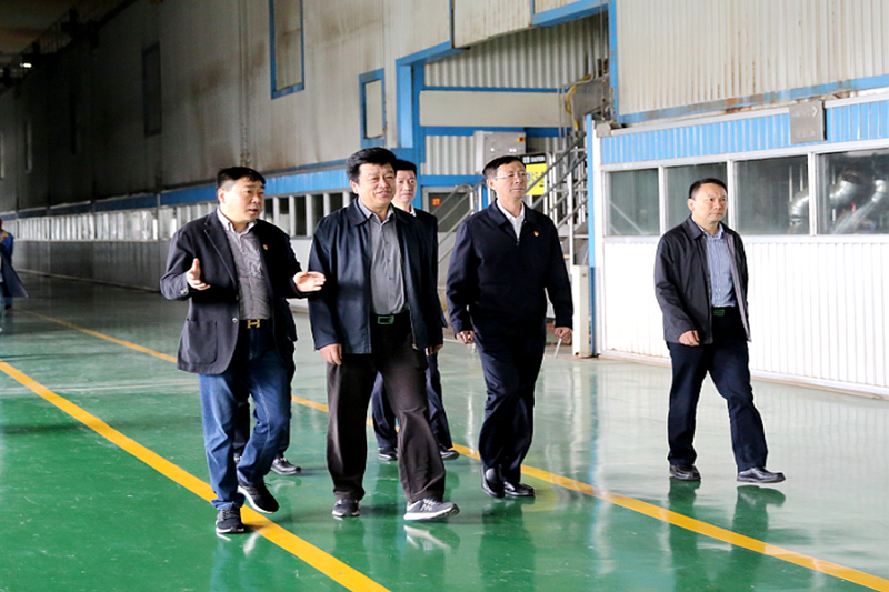 2019年5月8日，，，时任国度水利部原总工程师、、、水利部参咨委副主任委员汪洪莅临永利集团88304官网纸业调研节水工作
