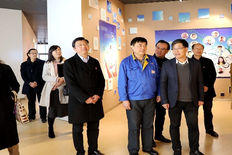 2020年1月3日，，，时任浙江省民政厅党组成员、、、副厅长江宇莅临永利集团88304官网纸业调研企业发展情况、、、党建工作