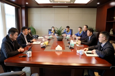 平湖市委常委、、副市长戴振一行莅临永利集团88304官网纸业调研领导