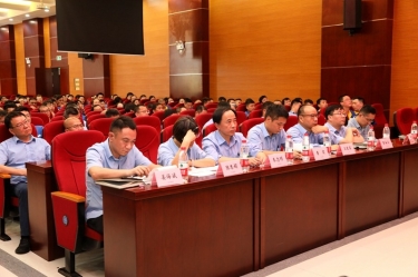 永利集团88304官网纸业十四届品管圈原因分析答辩会顺利召开