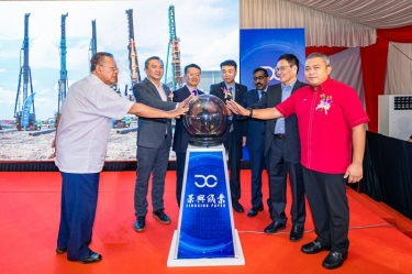 擎梦奋进 续写华章 | 永利集团88304官网纸业马来西亚项目二期桩基典礼隆重进行
